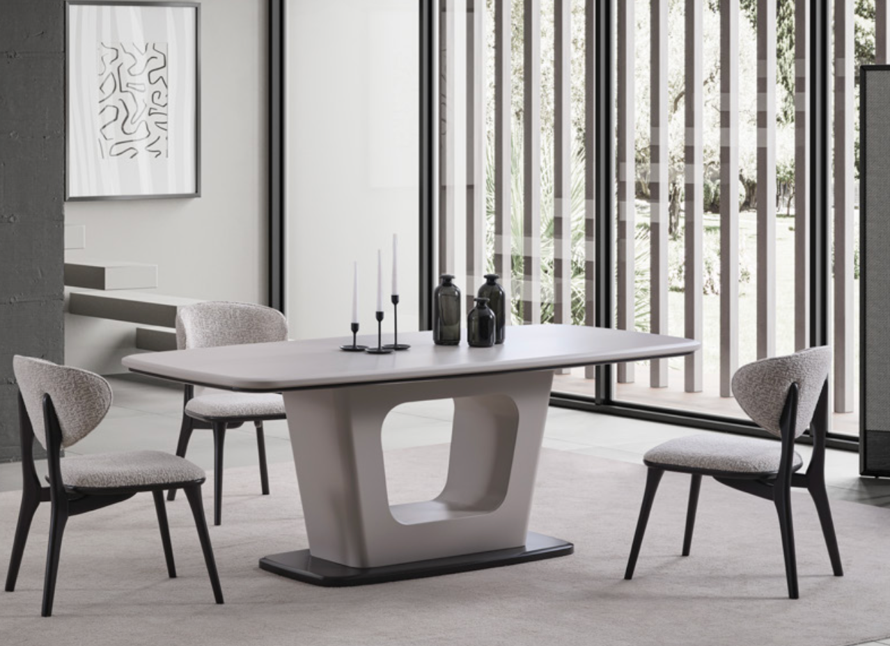 Aura Dining Table